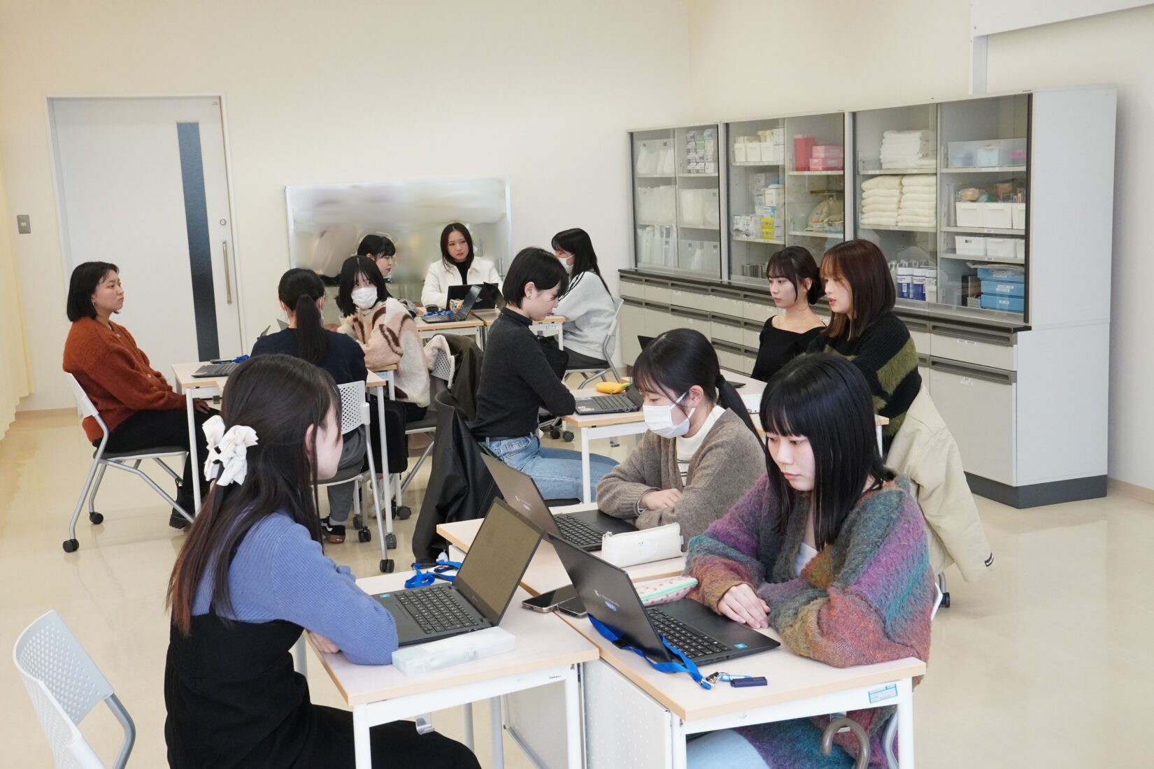 助産学実習・ペリネイタルケア実習 最終カンファレンス | 授業紹介